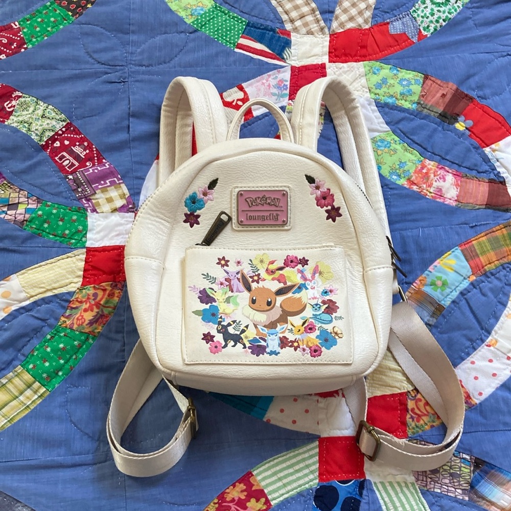 Pokemon Loungefly Pokémon Eevee Evolution Small Backpack